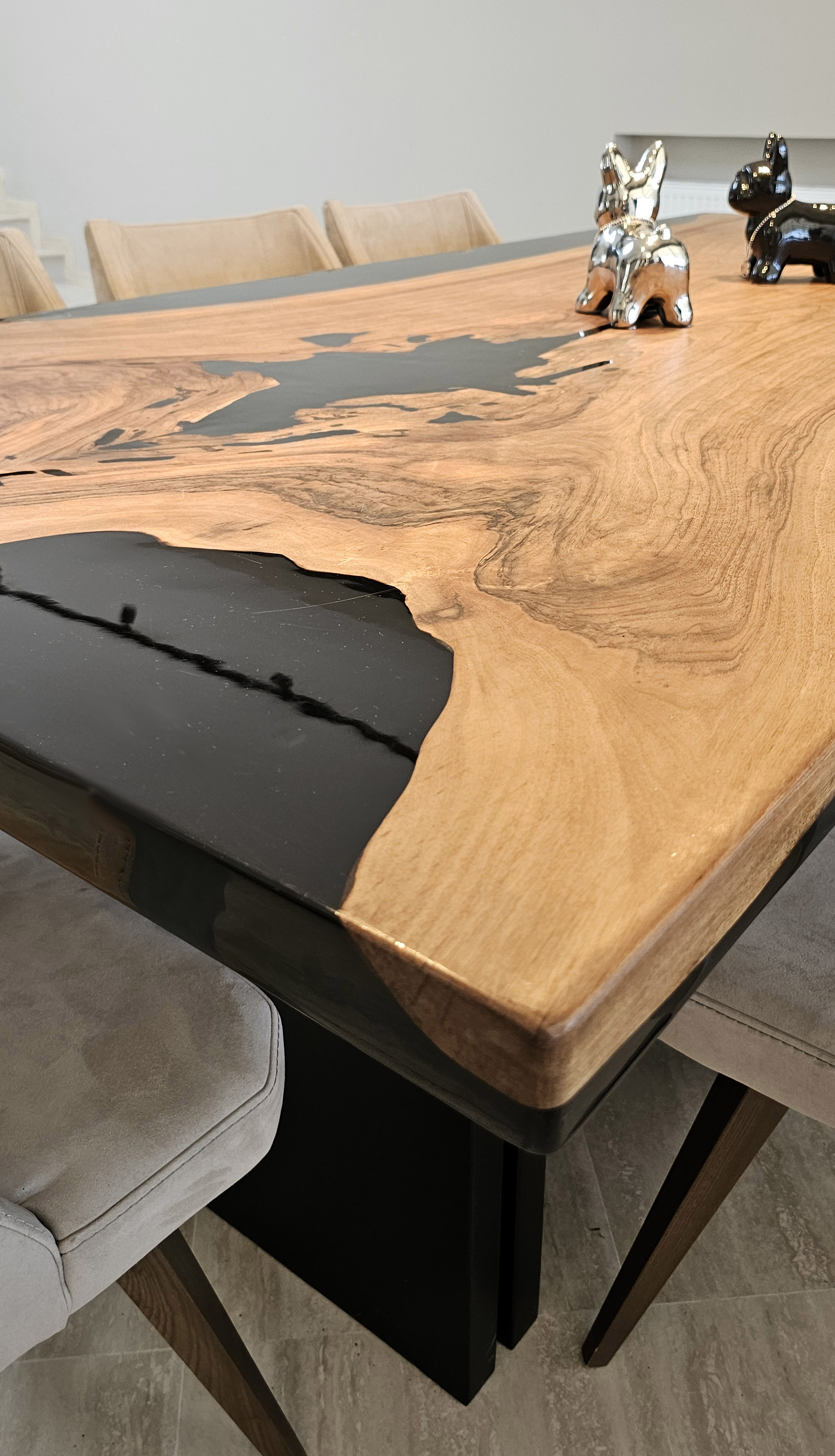 Custom Dining Tables - Interior Design - Euphoriafurniture.com